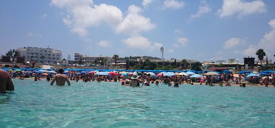 Fügefa-öböl strand